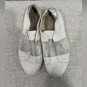 Johnston & Murphy White and Silver Slip-On Sneakers